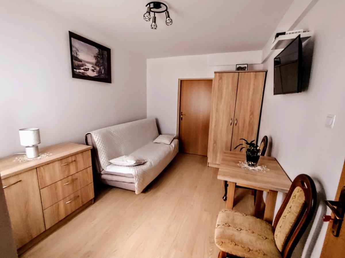 Apartamento Apartament Nad Strumykiem Tylicz Exterior foto